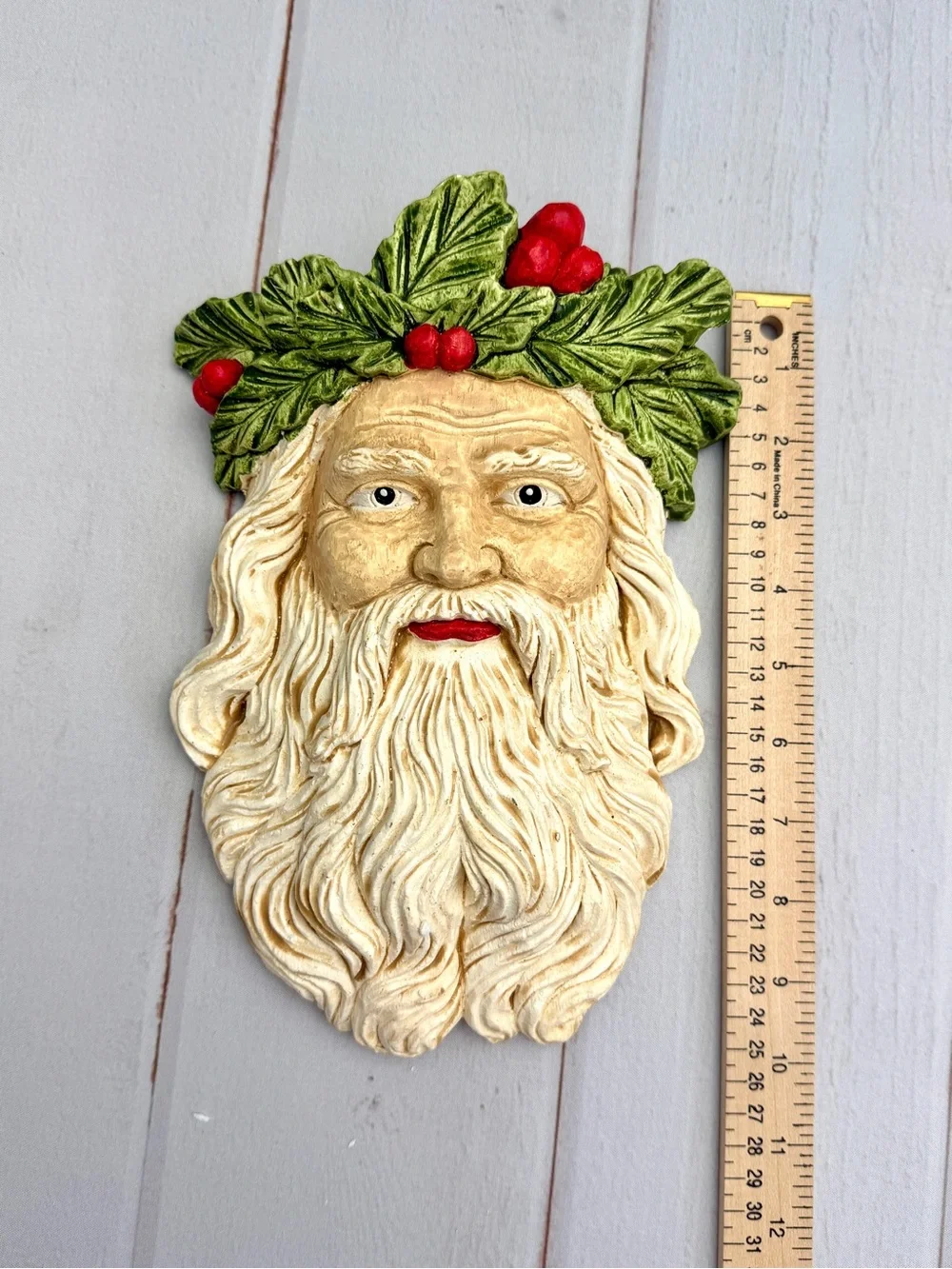 Vintage House of Lloyd Christmas Around the World Old World St Nick Santa Plaque